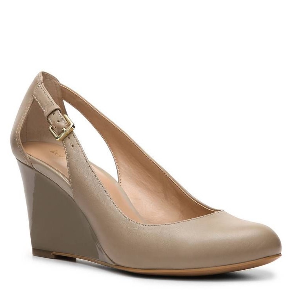 Kelly and Katie Tan Wedge Pumps